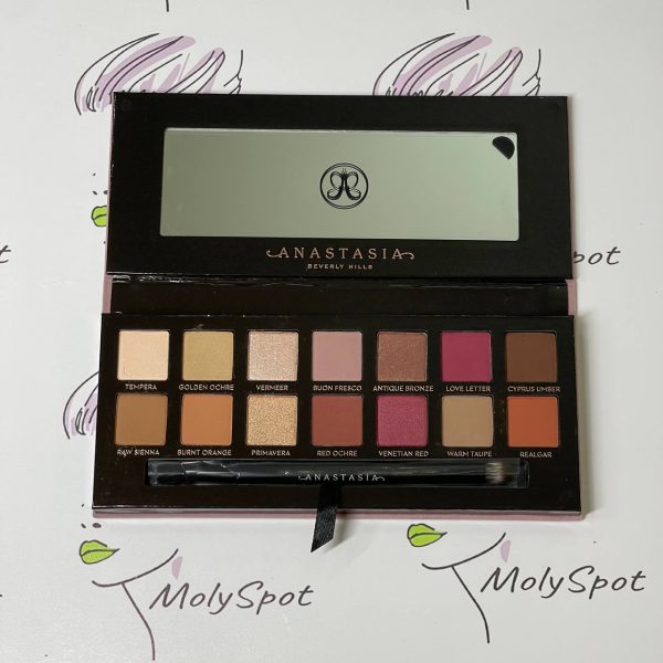 Anastasia Beverly Hills Modern Renaissance g3