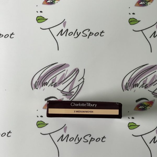 Charlotte Tilbury Airbrush Flawless g6