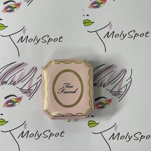 too faced diamond light highlighter