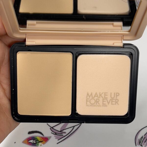 Make Up Forever matte velvet powder foundation